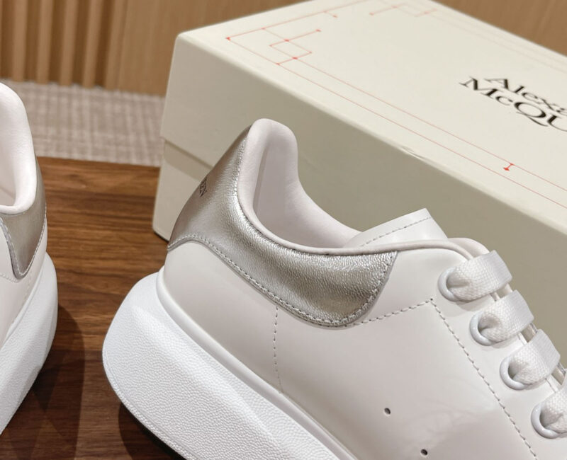 Giày Alexander McQueen Trắng Gót Bạc