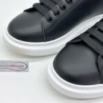Giày Alexander McQueen Đen gót Trắng Like Auth