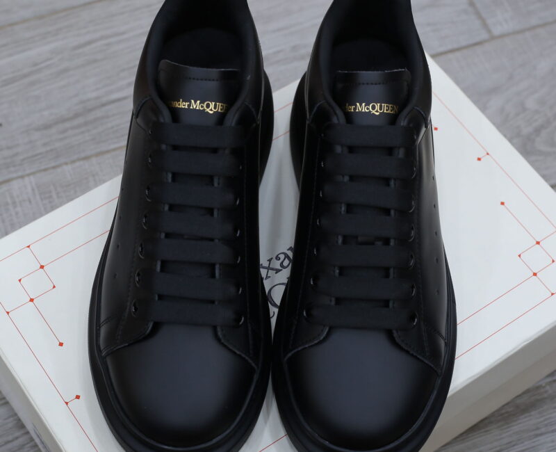 Giày Mcqueen Nam Đen Full Black Like Auth