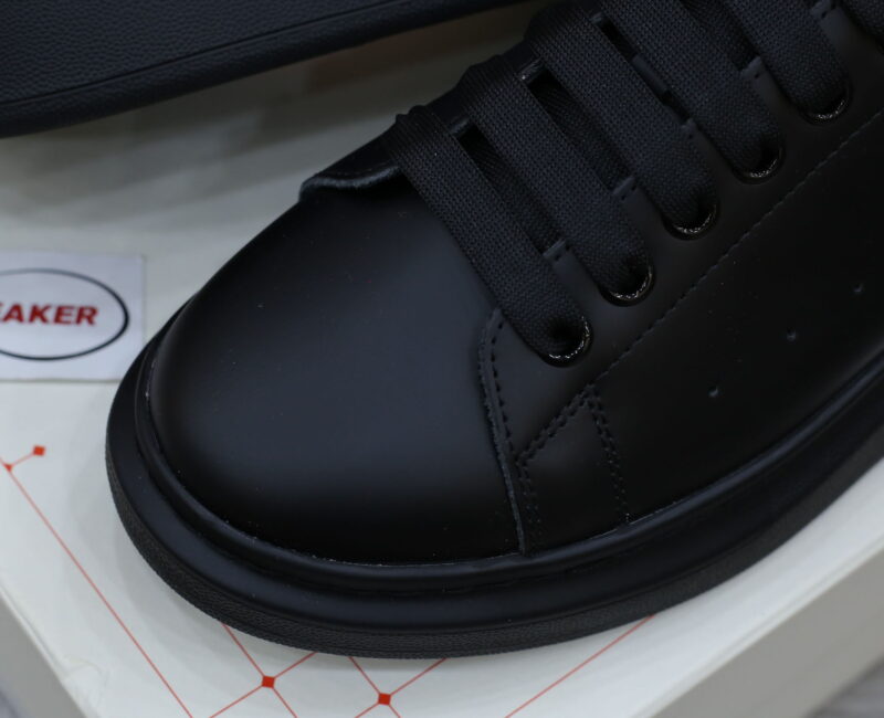 Giày Alexander Mcqueen Full Black Like Auth