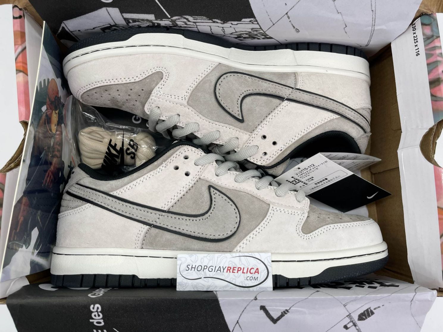 Giày Nike SB Dunk Low x Otomo Katsuhiro “Steamboy OST” White Black Like Auth