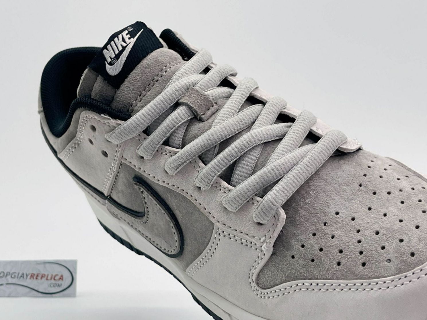 Giày Nike SB Dunk Low x Otomo Katsuhiro “Steamboy OST” White Black Like Auth