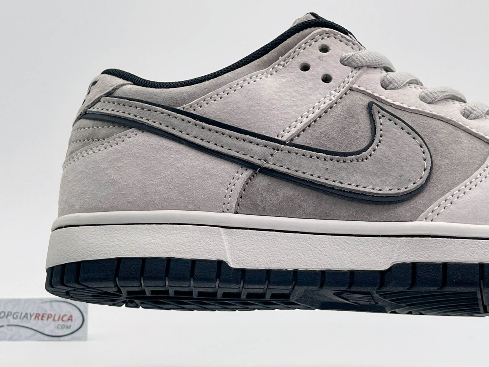 Giày Nike SB Dunk Low x Otomo Katsuhiro “Steamboy OST” White Black Like Auth