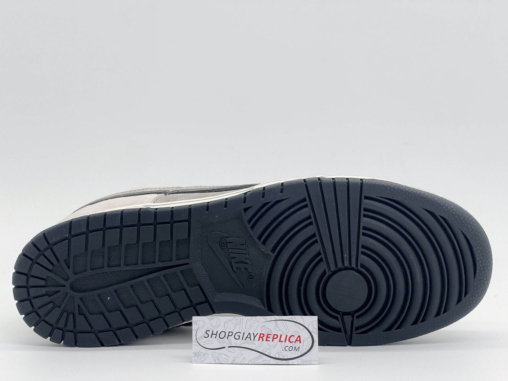 Giày Nike SB Dunk Low x Otomo Katsuhiro “Steamboy OST” White Black Like Auth