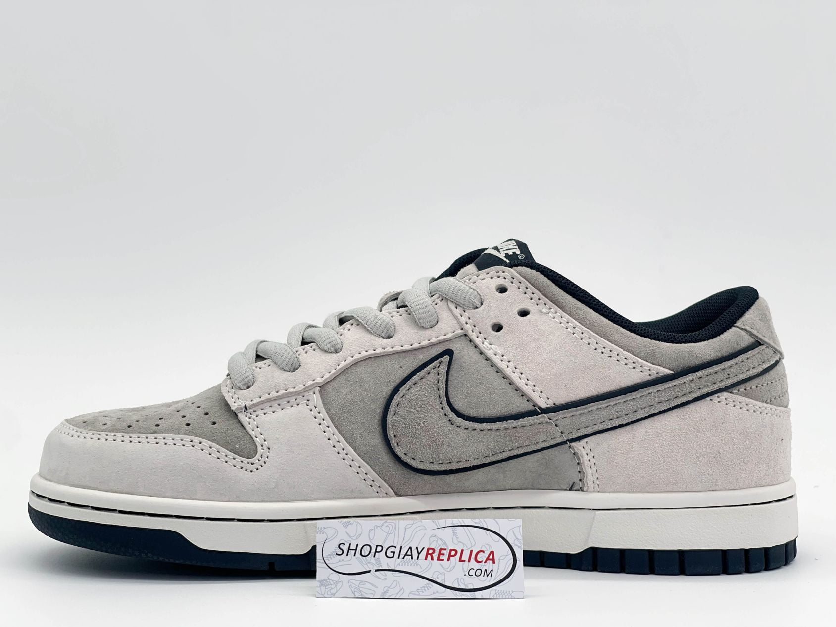 Giày Nike SB Dunk Low x Otomo Katsuhiro “Steamboy OST” White Black Like Auth