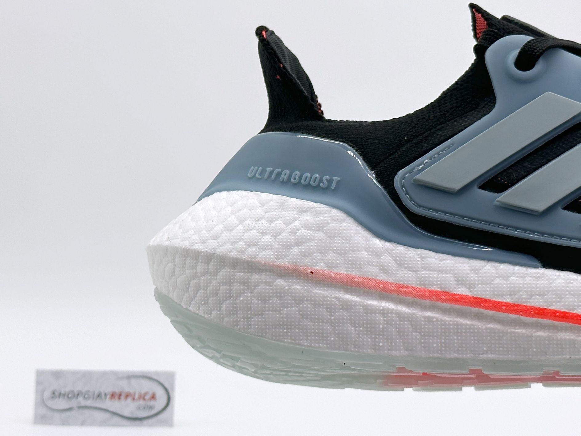 Giày Adidas UltraBoost 22 Core Black Magic Grey Like Auth