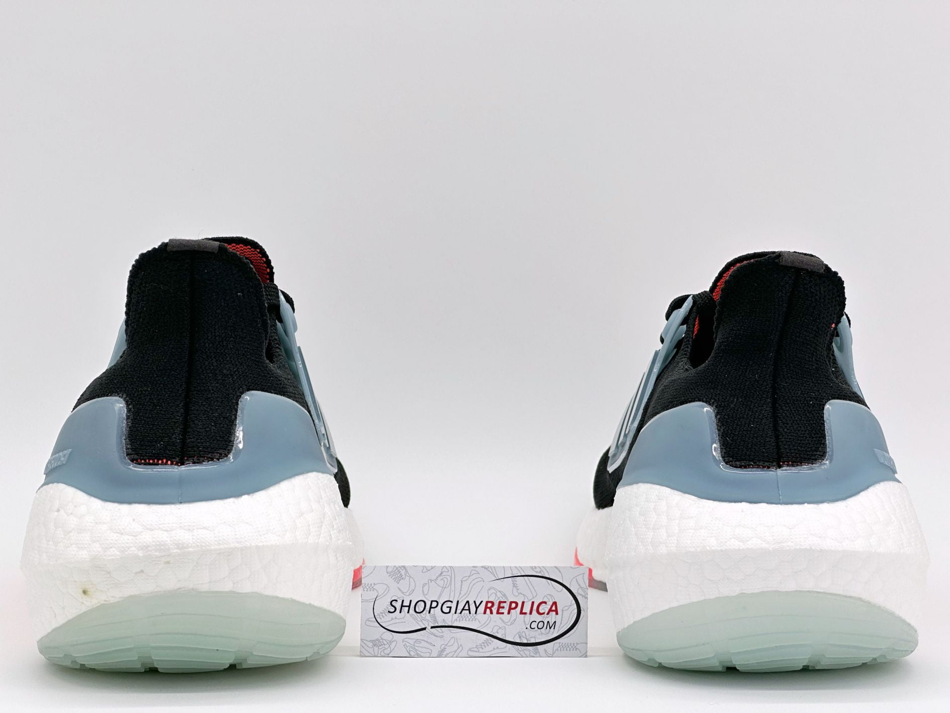 Giày Adidas UltraBoost 22 Core Black Magic Grey Like Auth