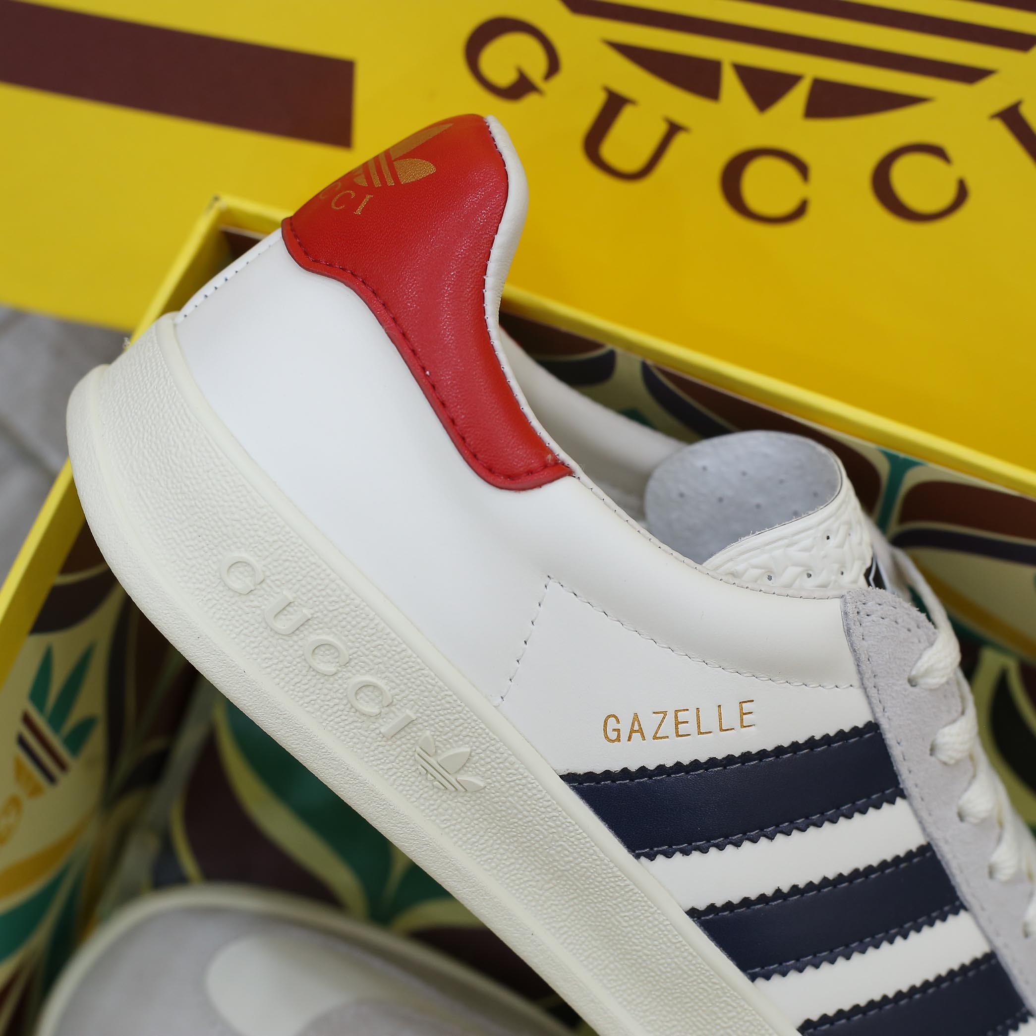 Giày Adidas x Gucci Gazelle White