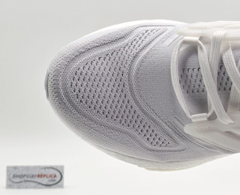 Giày Adidas UltraBoost 22 Triple White Like Auth