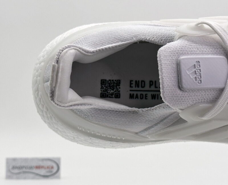 Giày Adidas UltraBoost 22 Triple White Like Auth