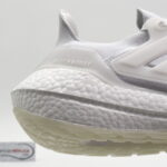 Giày Adidas UltraBoost 22 Triple White Like Auth