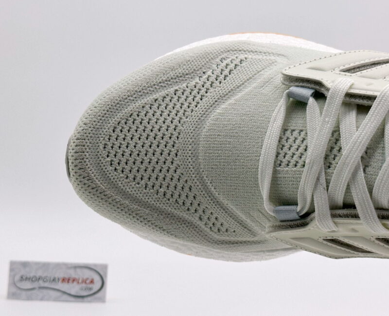 Giày Adidas UltraBoost 22 White Blue Tint Orange Like Auth