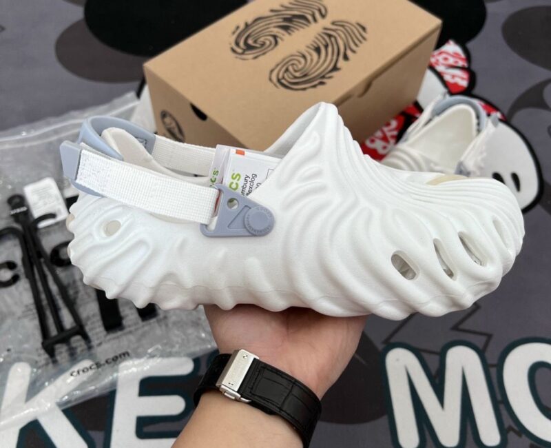 Dép Crocs Pollex Salehe Bembury Clog màu trắng