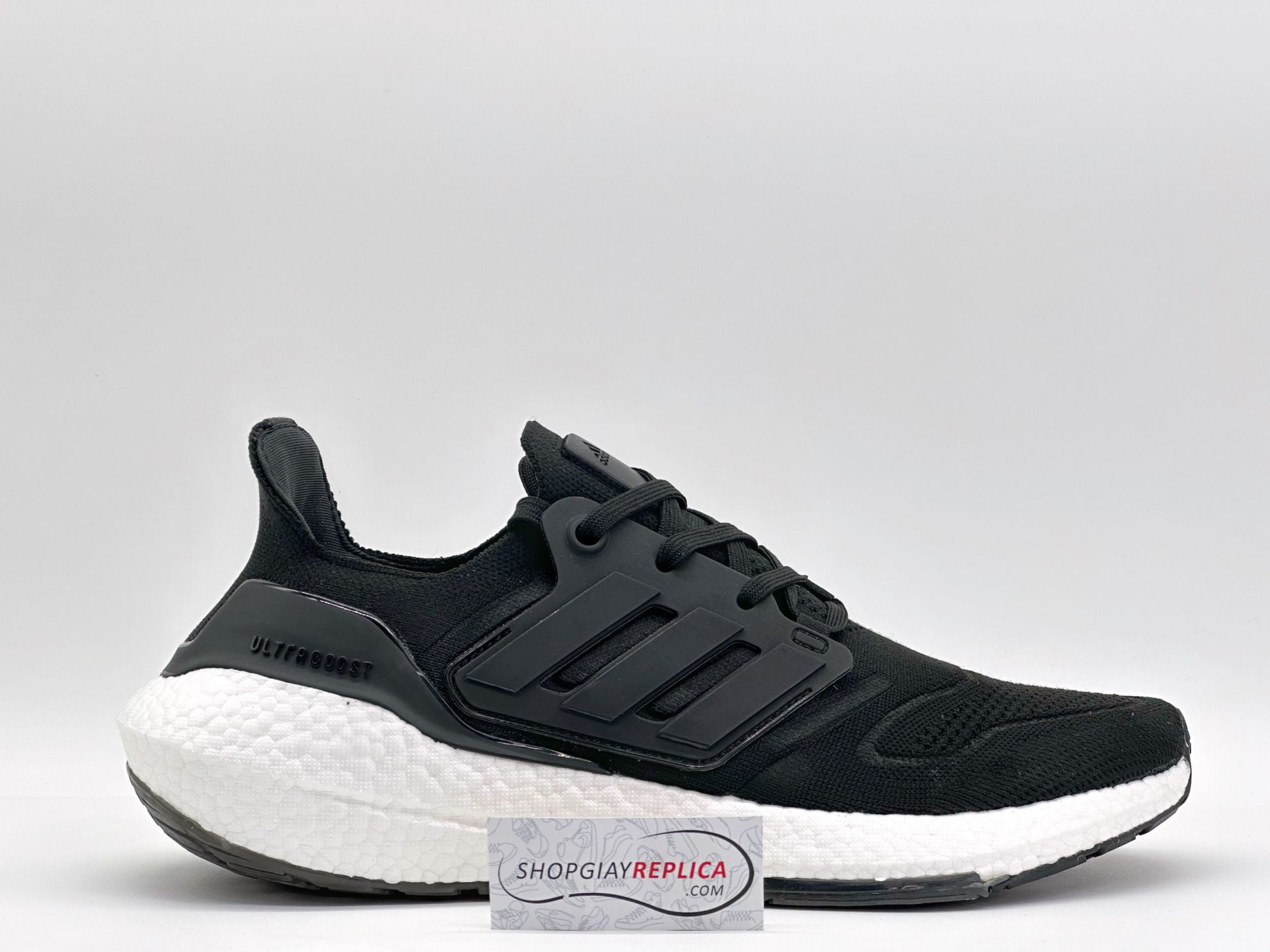Giày Adidas UltraBoost 22 Core Black White Like Auth