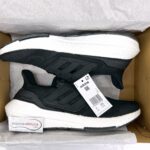 Giày Adidas UltraBoost 22 Core Black White Like Auth