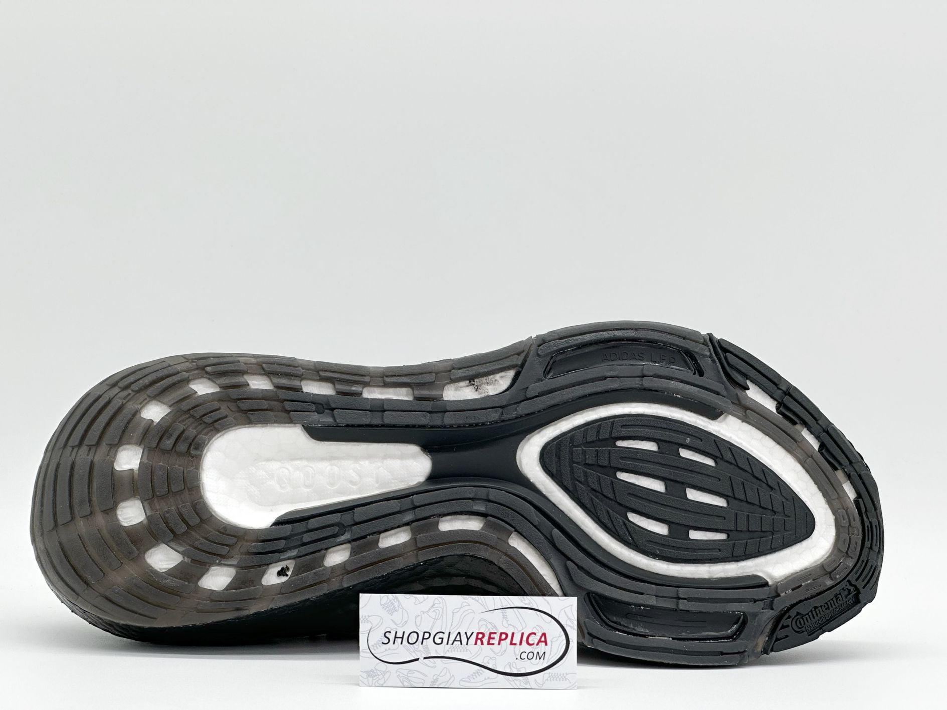 Giày Adidas UltraBoost 22 Triple Black Like Auth