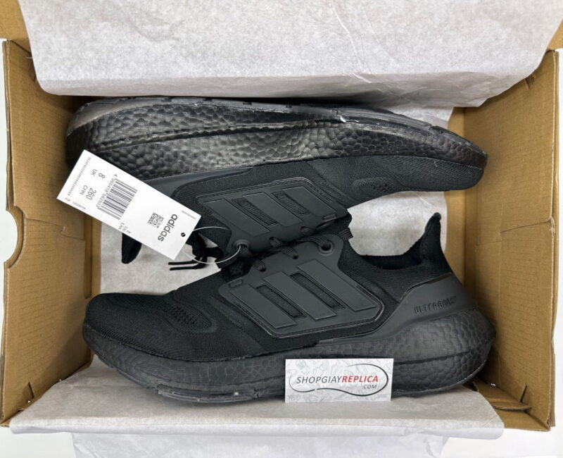 Giày Adidas UltraBoost 22 Triple Black Like Auth