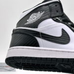 Giày Nike Air Jordan 1 Mid ‘Carbon Fiber’ Like Auth