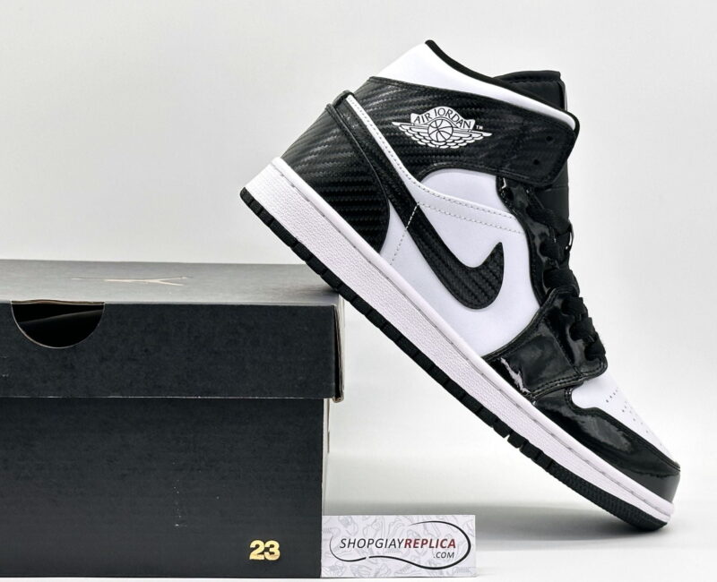 Giày Nike Air Jordan 1 Mid ‘Carbon Fiber’ đen trắng rep 1:1