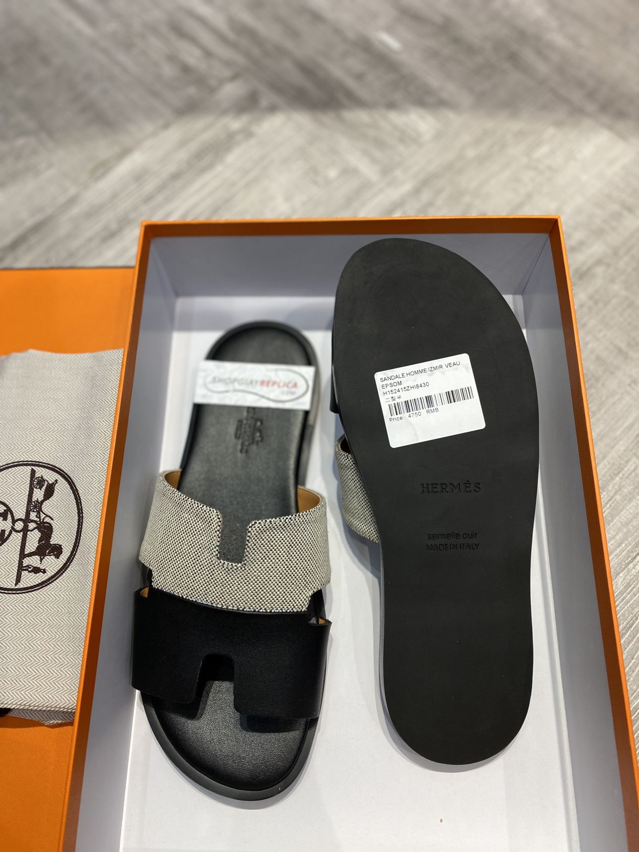 đế gỗ Dép Hermes Nam Canvas Bicolor Trắng Đen