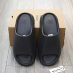 Dép Adidas Yeezy Slide ‘Onyx Black’ ( 2022 vân Nhám )