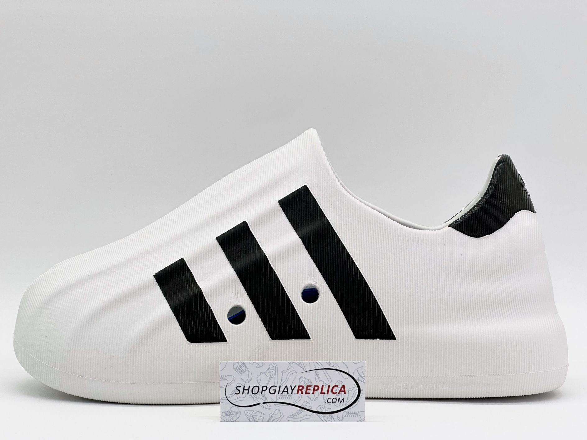 Giày Adidas Adifom Superstar trắng đen