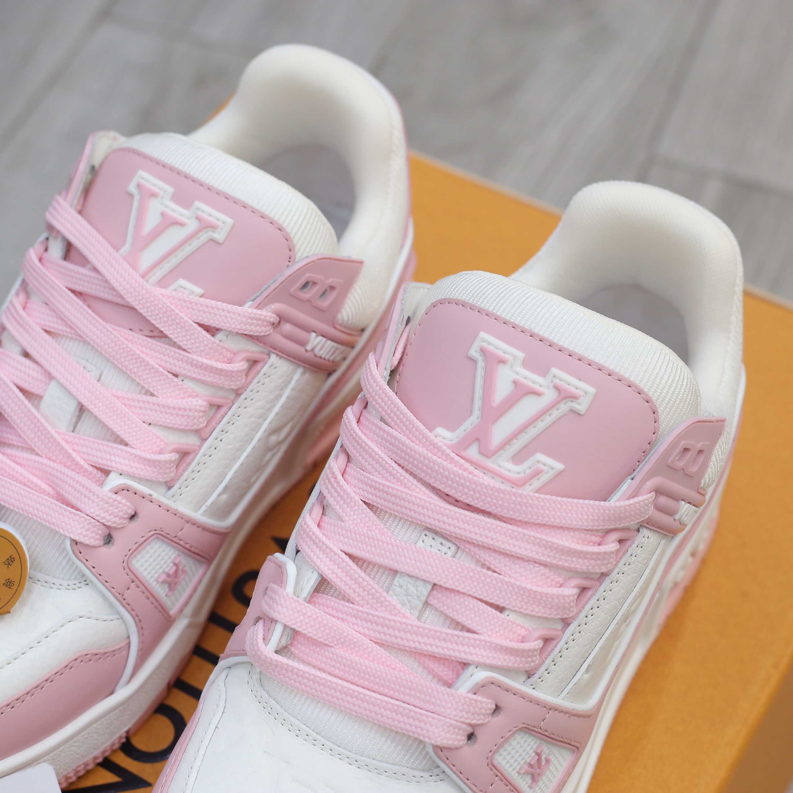 Giày Louis Vuitton Lv Trainer Monogram Pink Best Quality