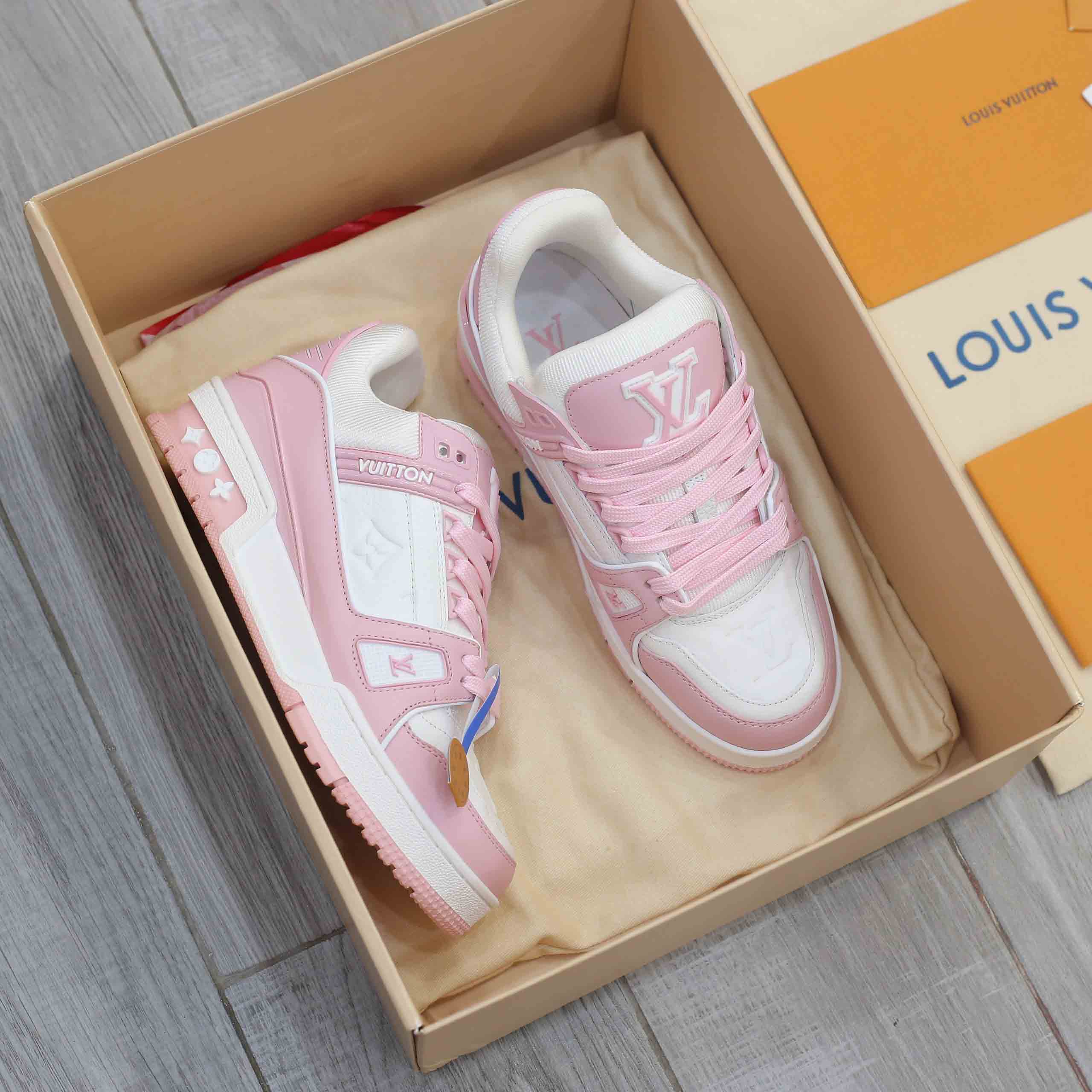 Giày Louis Vuitton Lv Trainer Monogram Pink Best Quality