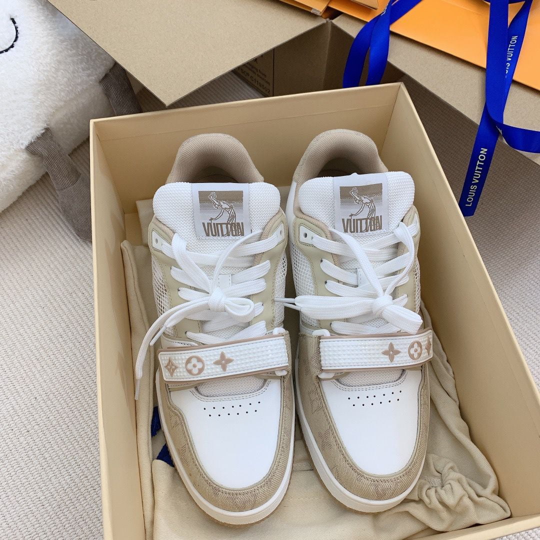 Giày Louis Vuitton Lv Trainer Monogram Beige quai Velcro Like Auth