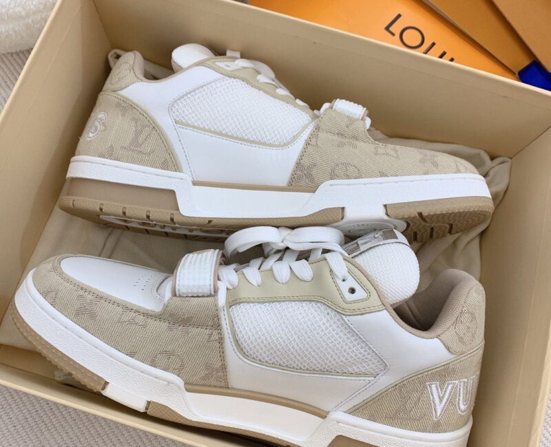 Giày Louis Vuitton Lv Trainer Monogram Beige quai Velcro Like Auth