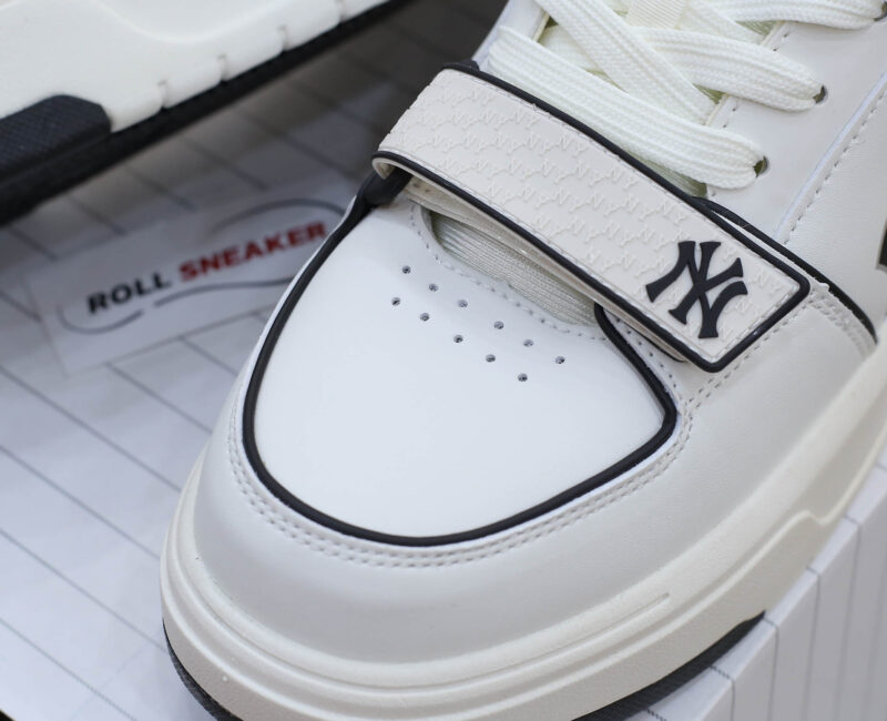 Giày MLB Chunky Liner Mid New York Yankees Black Like Auth