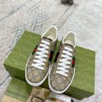 Giày Gucci Ace GG Supreme Canvas with Bees Like Auth