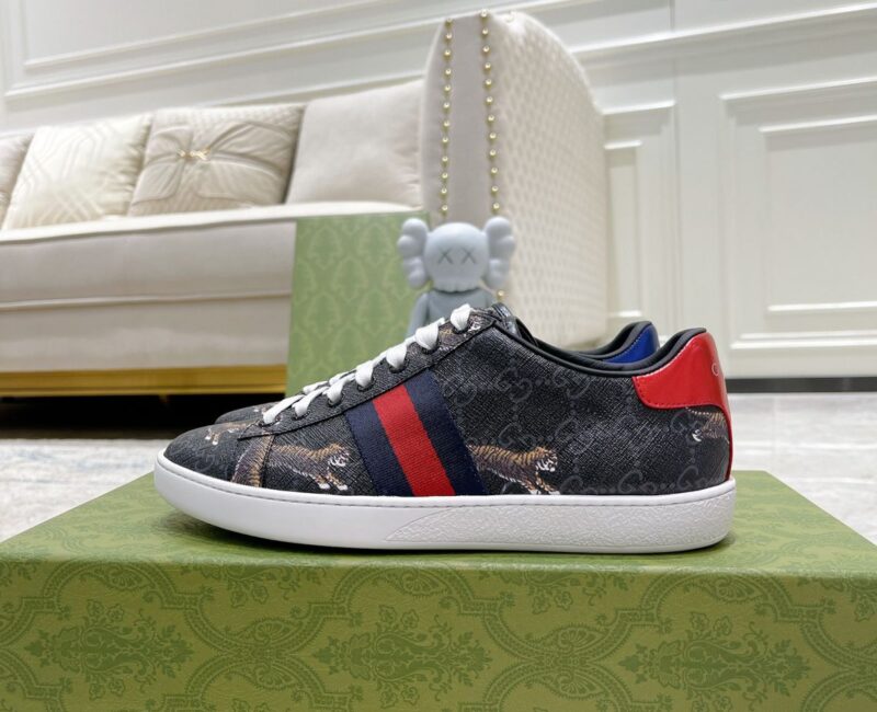 Giày Gucci ACE GG Supreme Tigers Like Auth