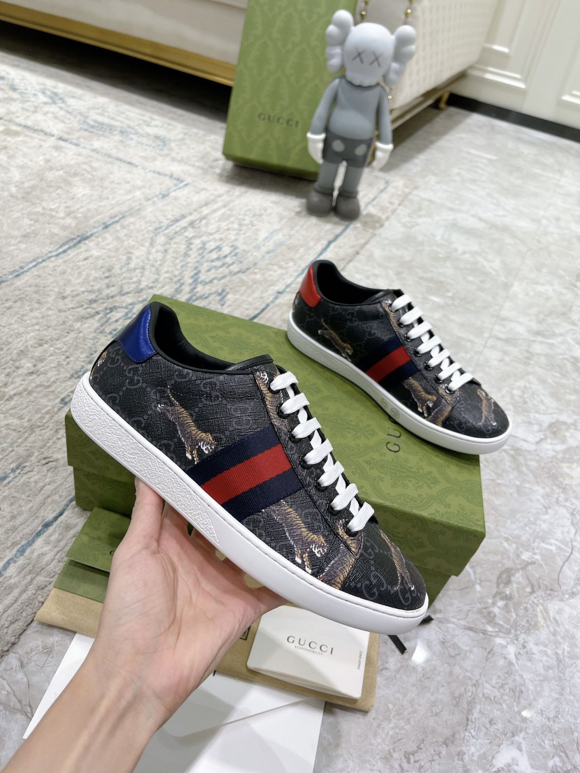 Giày Gucci ACE GG Supreme Tigers Like Auth