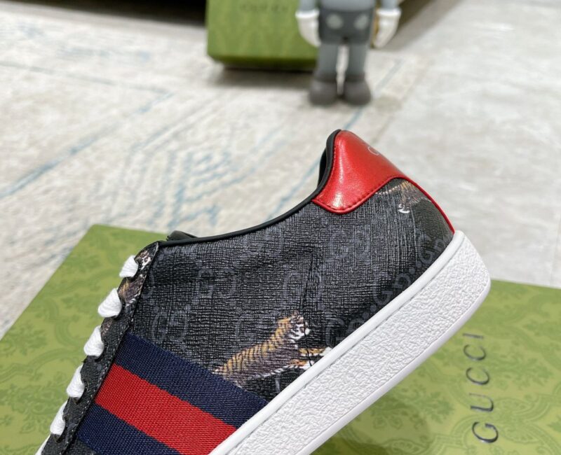 Giày Gucci ACE GG Supreme Tigers Like Auth