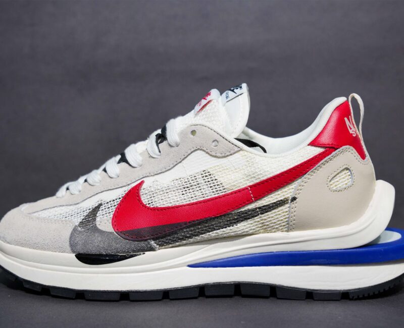 Giày Nike Sacai Vaporwaffle Sport Fuchsia Game Royal Like Auth