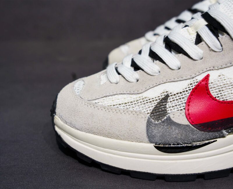 Giày Nike Sacai Vaporwaffle Sport Fuchsia Game Royal Like Auth