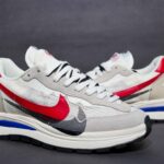 Giày Nike Sacai Vaporwaffle Sport Fuchsia Game Royal Like Auth