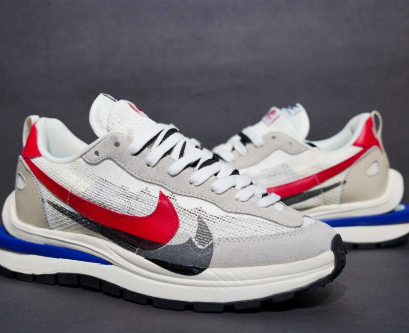 Giày Nike Sacai Vaporwaffle Sport Fuchsia Game Royal Like Auth