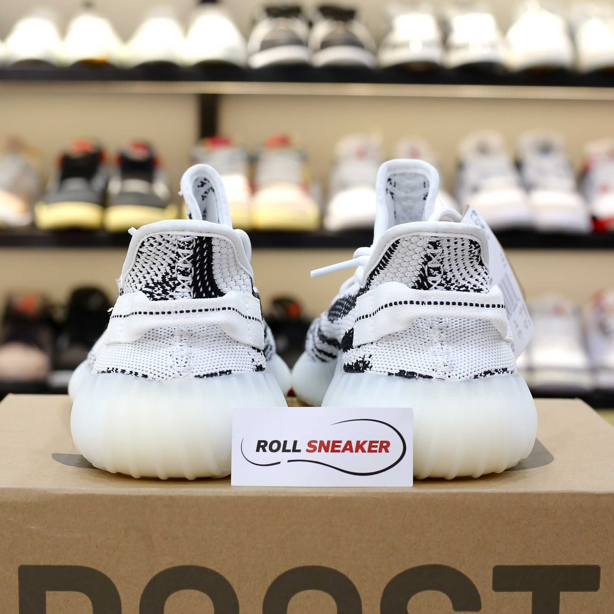 Giày Adidas Yeezy Boost 350 V2 ‘Zebra’