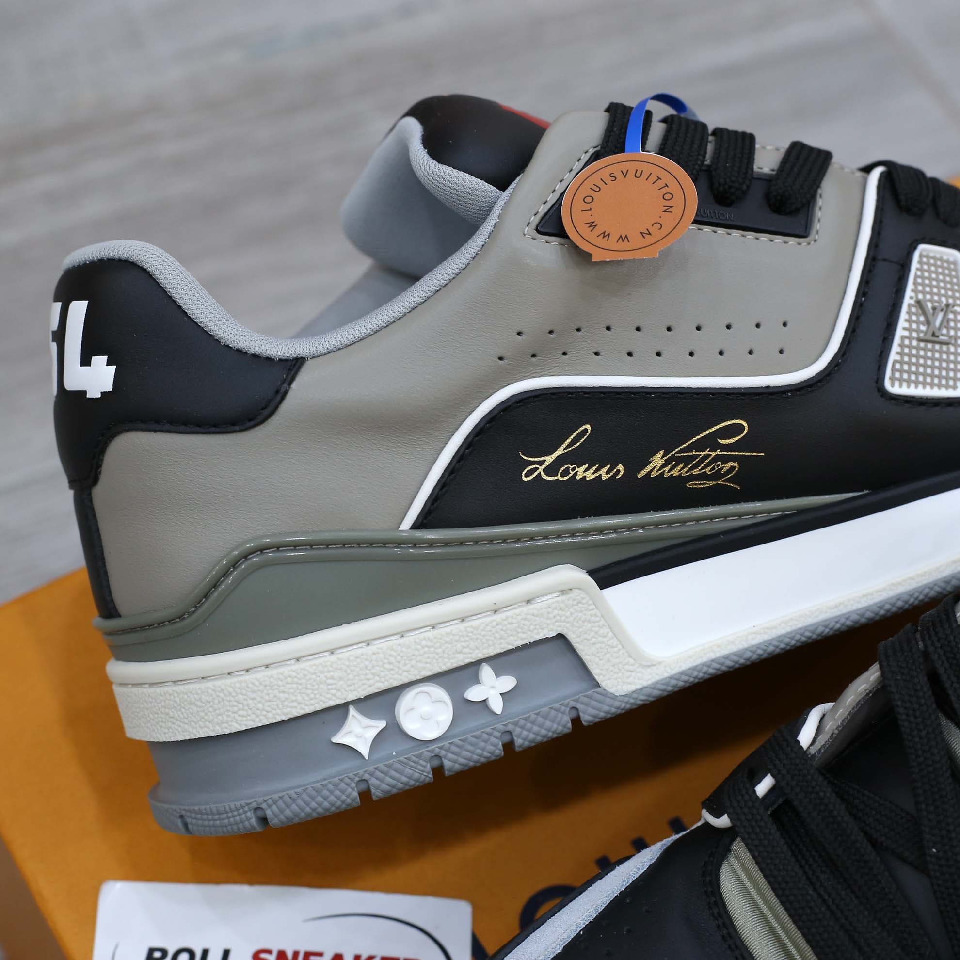 Giày Louis Vuitton Lv Trainer #54 Signature Black Grey Red Best Quality