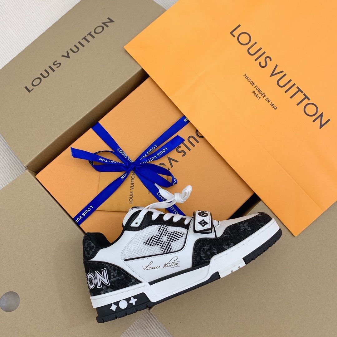 Giày Louis Vuitton Lv Trainer Monogram Đen Black quai Velcro Like Auth