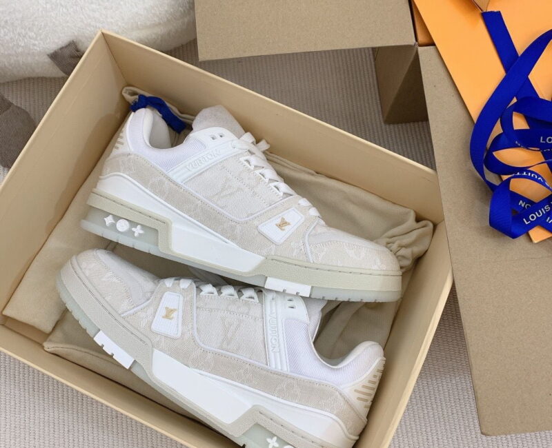 Giày Louis Vuitton LV Trainer Monogram Demin màu Beige Like Auth