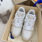 Giày Louis Vuitton LV Trainer Monogram Demin màu Beige Like Auth