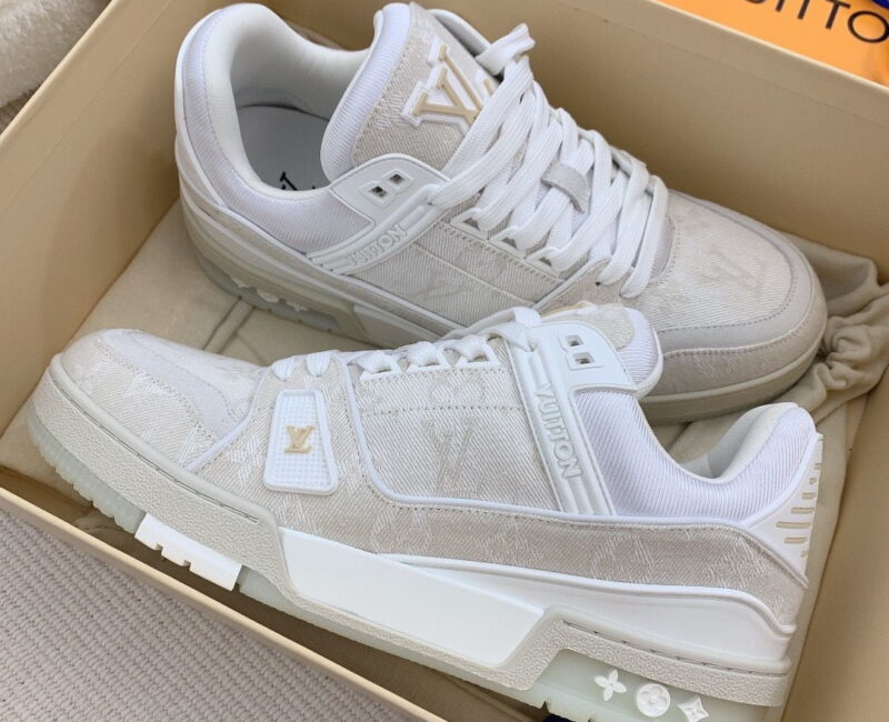 Giày Louis Vuitton LV Trainer Monogram Demin màu Beige Like Auth