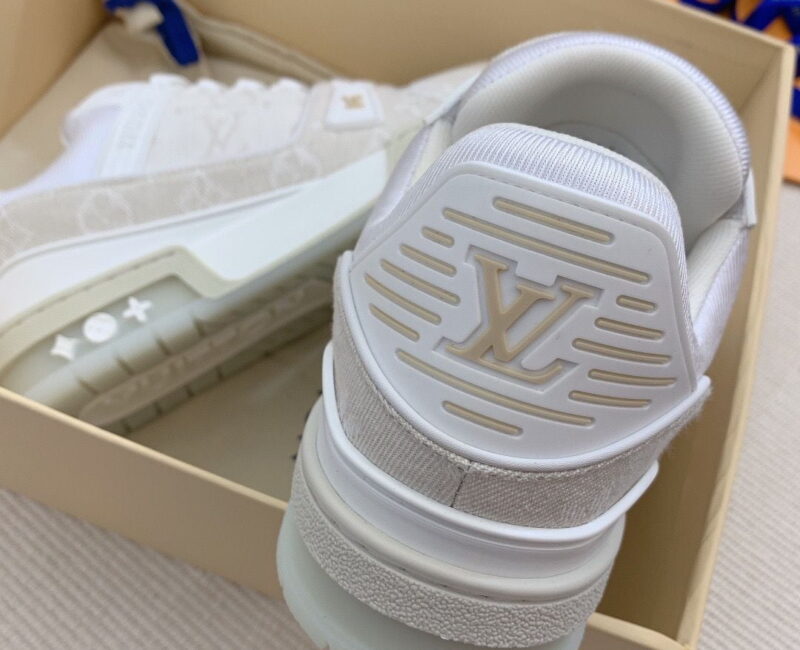 Giày Louis Vuitton LV Trainer Monogram Demin màu Beige Like Auth
