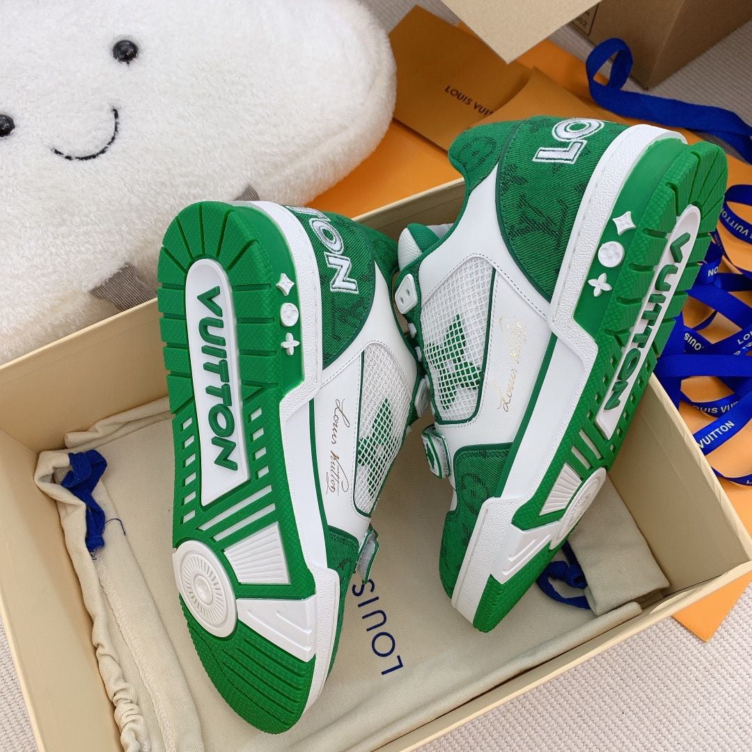 Giày Louis Vuitton Lv Trainer Monogram Green quai Velcro Like Auth