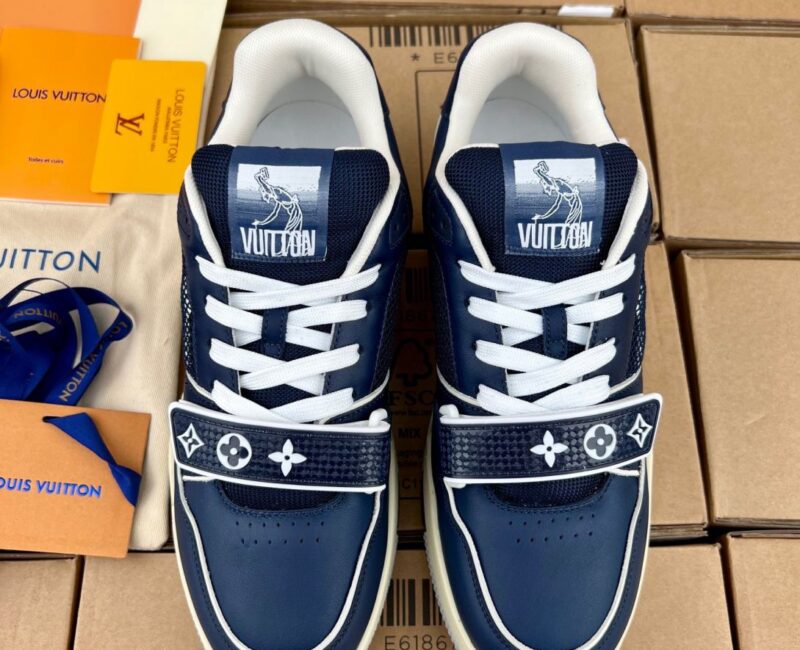 Giày Louis Vuitton Lv Trainer Monogram Navy quai Velcro Like Auth