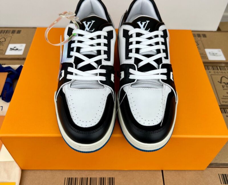 Giày Louis Vuitton Lv Trainer White Black Blue Like Auth
