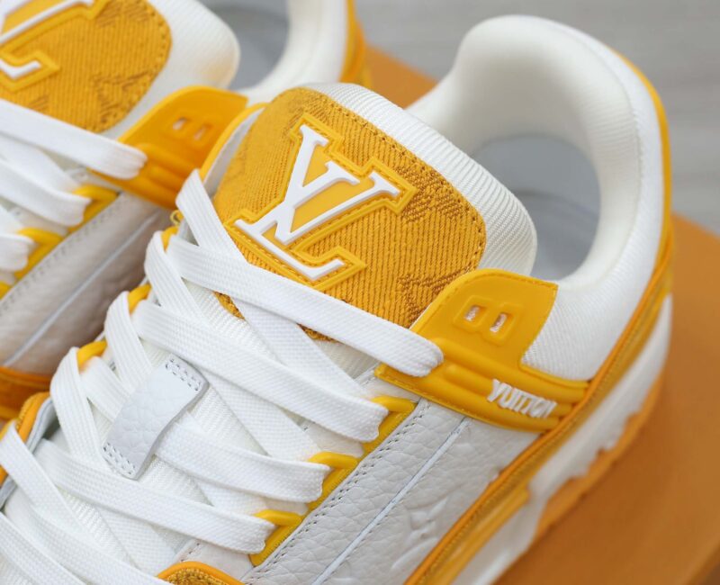 Giày Louis Vuitton Lv Trainer Yellow Monogram Denim màu vàng